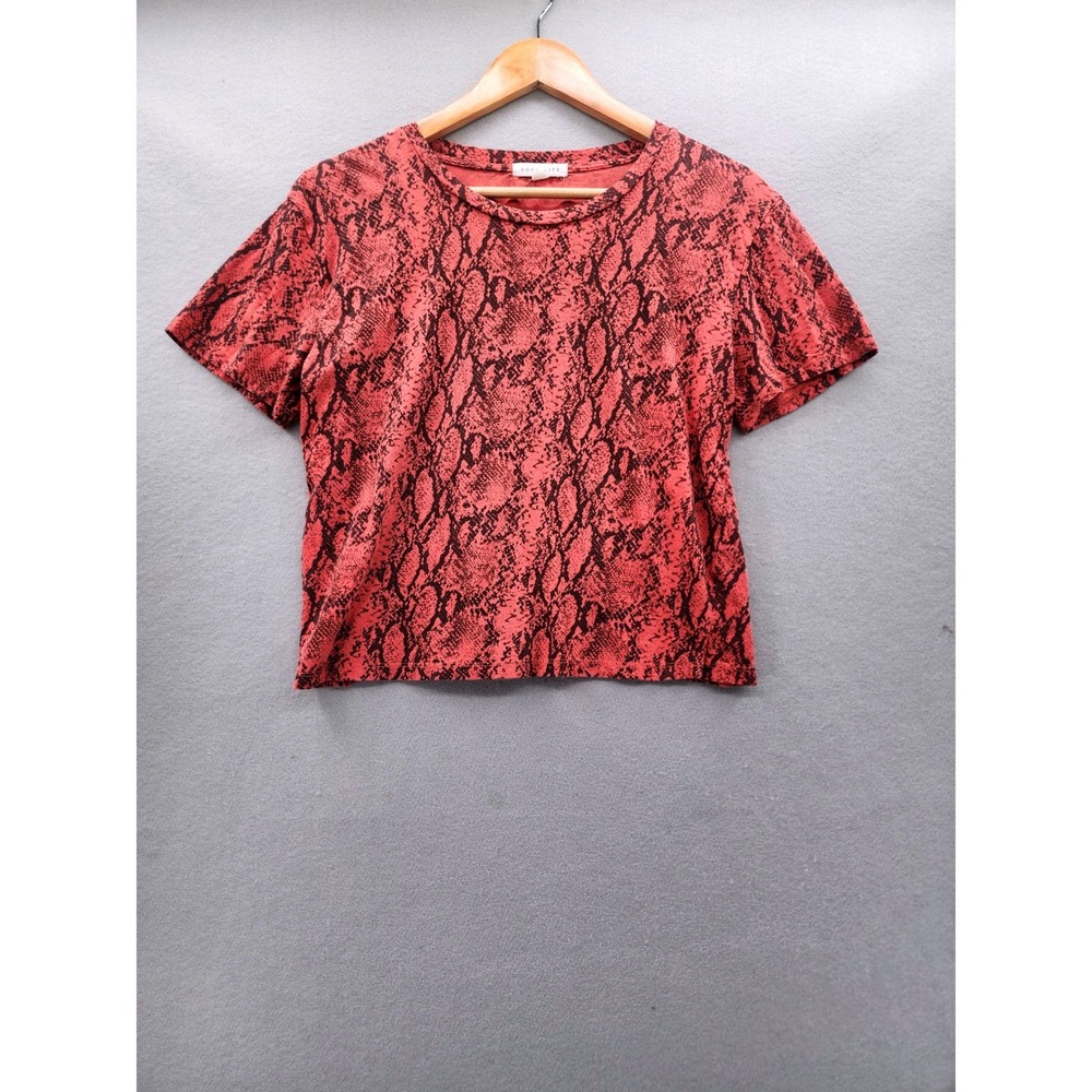 Socialite Red Snakeskin Print Cropped T-Shirt Womens Med Short Sleeve Edgy Top